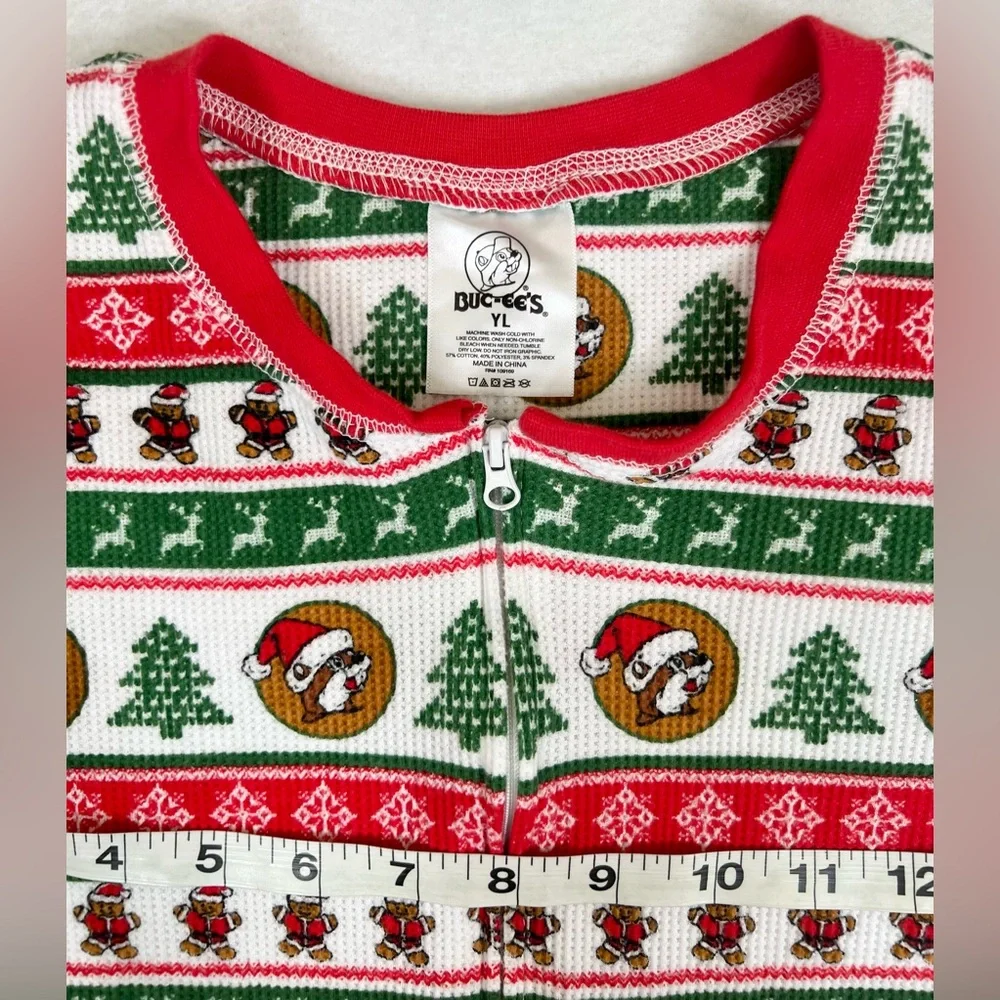 BUC-EES Youth Beaver Christmas Onesie Pajamas  Front Zip Large Family PJs Bucees